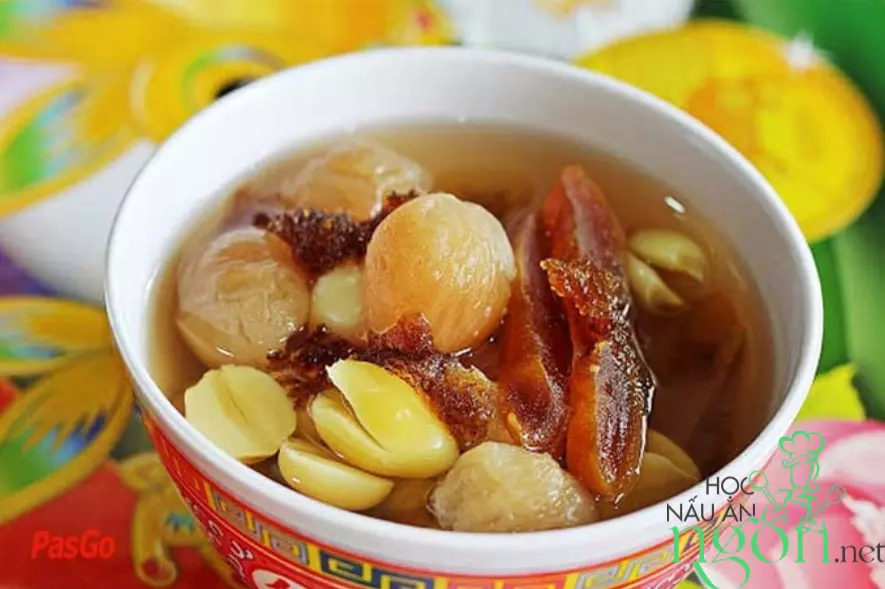 Chè hạt sen long nhãn hạt chia